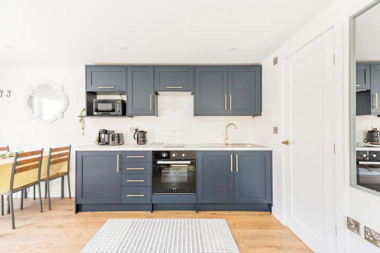 Charming Chester Studio With Private Garden & Free Parking المظهر الخارجي الصورة